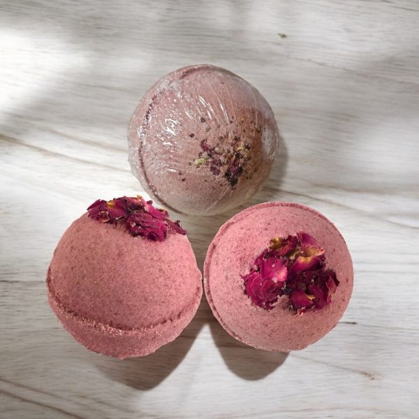 Velvet Rose Bath Bomb